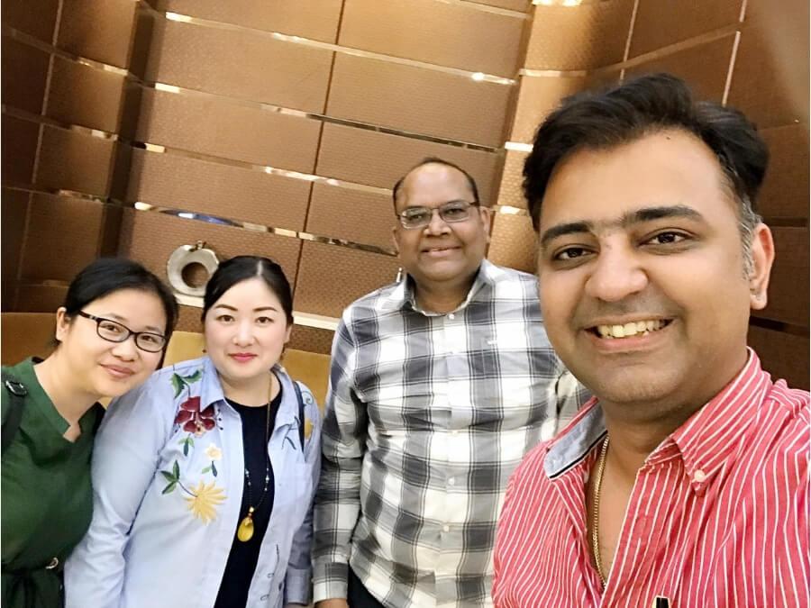 meijara-lace-fabric-client-meeting-30