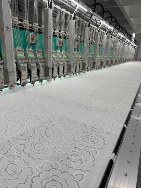 processo di ricamo in pizzo solubile in acqua al laser