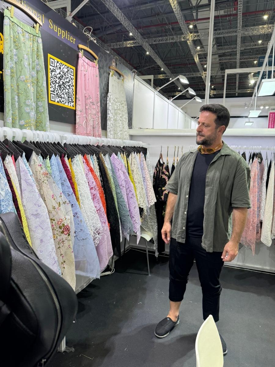 shanghai intertextile autumn 2024 buyer sample selection