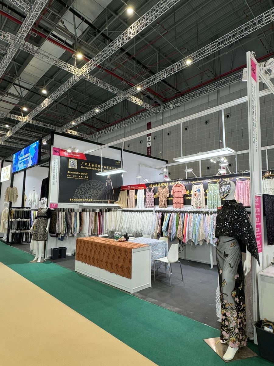 shanghai intertextile autumn 2024 exhibition scene