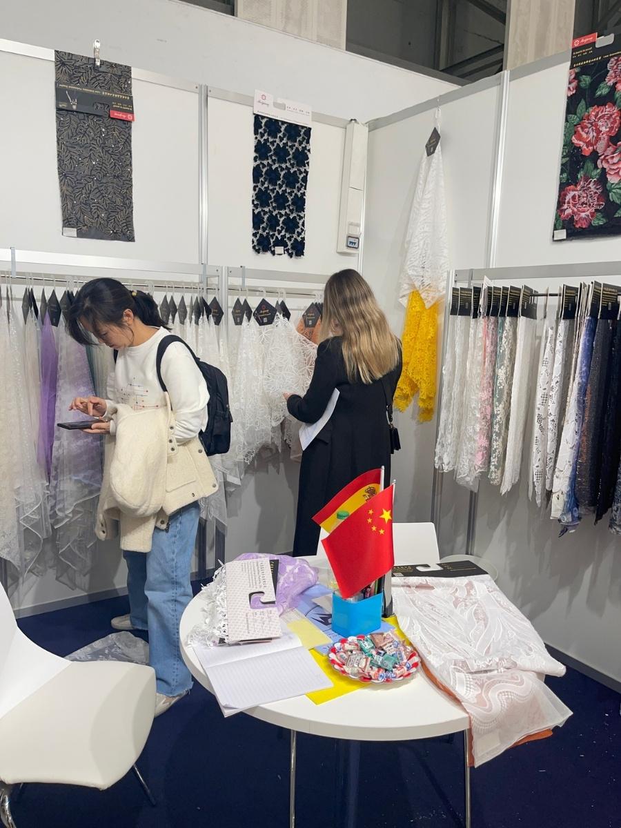 barcelona textile expo 2024 exhibition scene