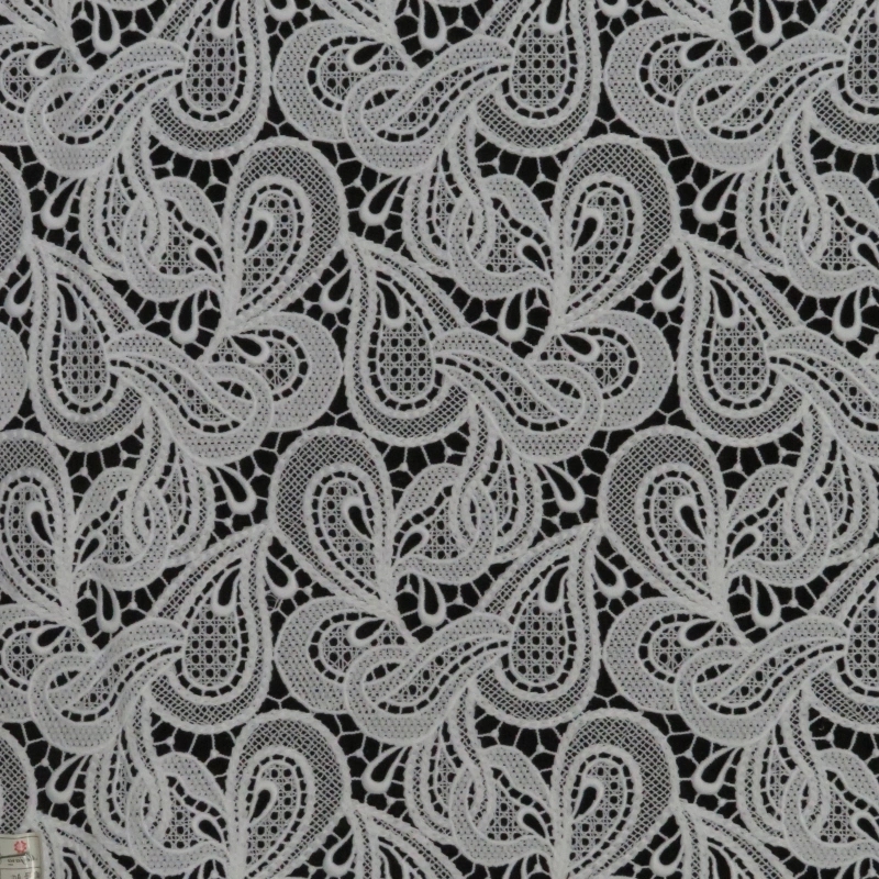 Lace Petal – Water-Soluble Embroidered Lace
