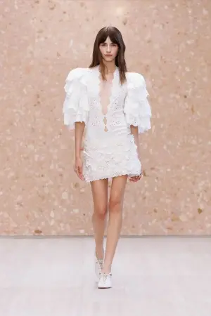 2027 embroidery trends3.webp