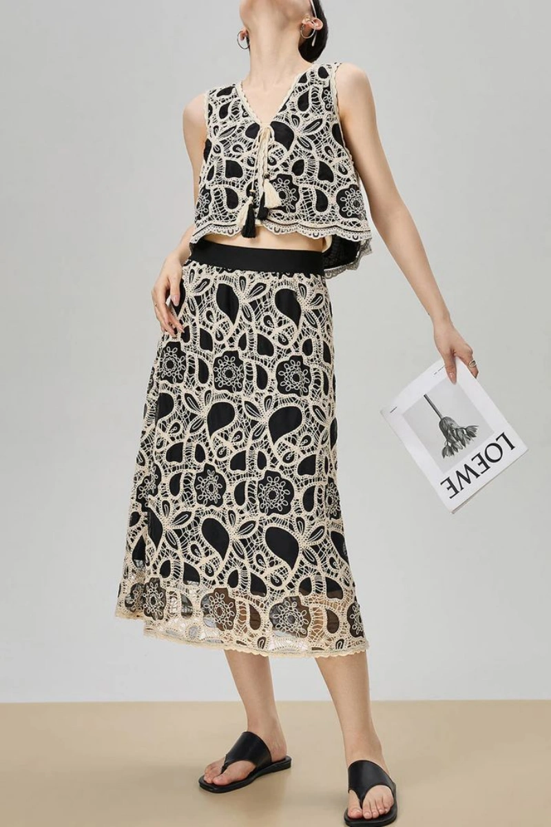 black and white lace two piece outfit